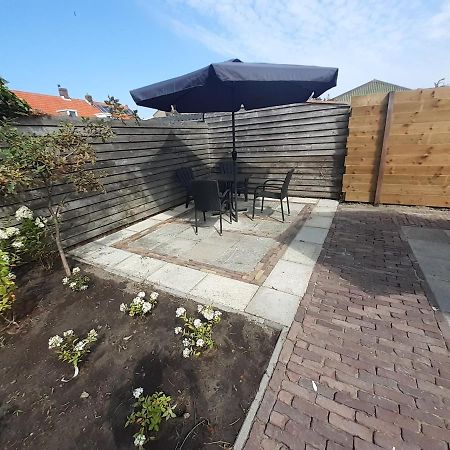 Huize de Koeie Hotel Westkapelle Buitenkant foto